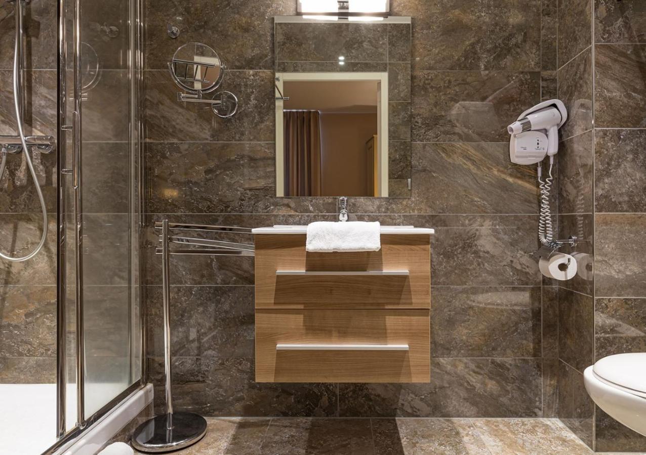 Hotel Spa Thermalia Châtel-Guyon Dış mekan fotoğraf